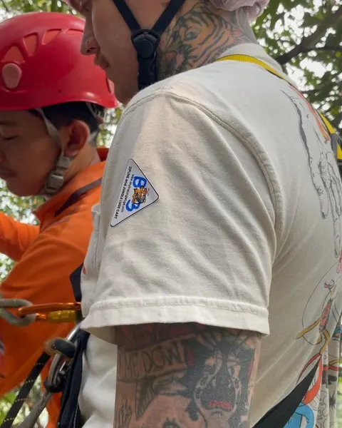 joshbovendertattoo