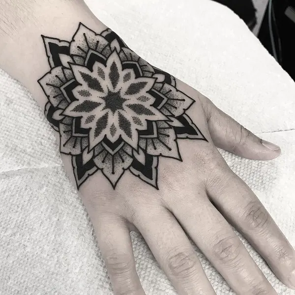black_casket