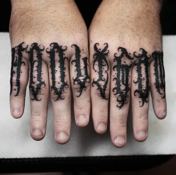손, Lettering