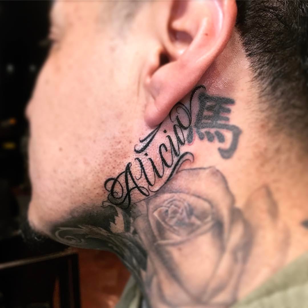 Lettering