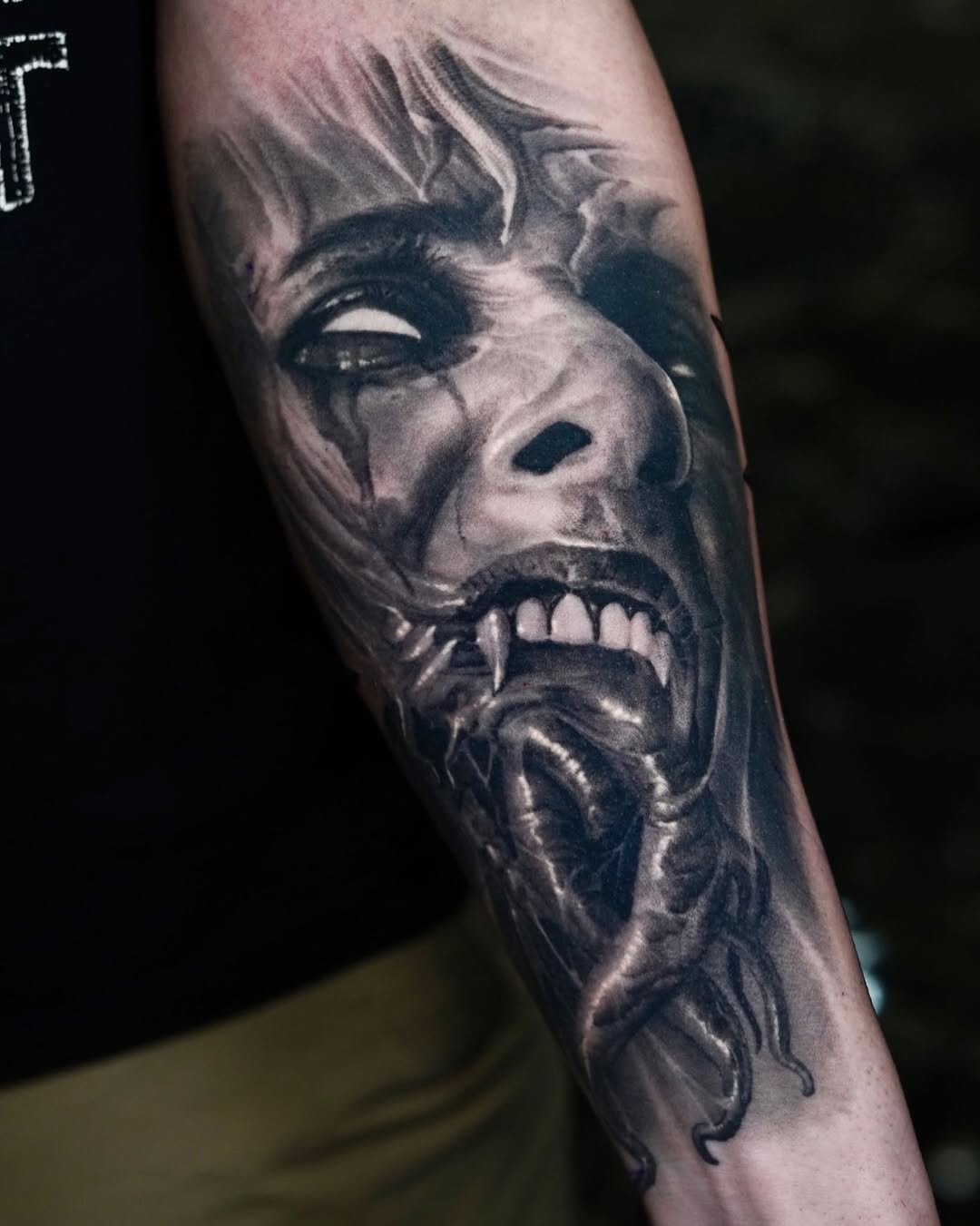 jakerosstattoos