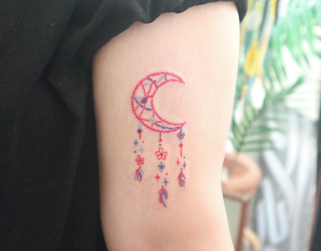 옴, 달, 별자리, 초승달, 달항아리, 차크라, 물병자리, 황소자리