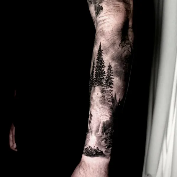 Ink and Dagger Tattoo