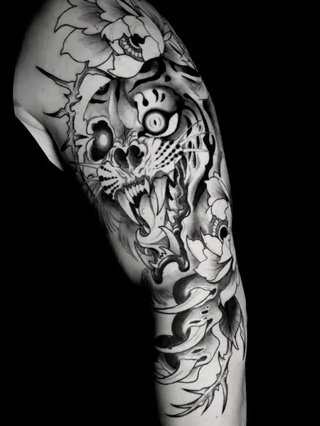 Guru Tattoo