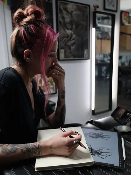 Full Circle Tattoo
