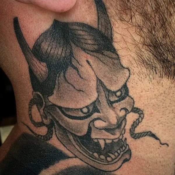 Full Circle Tattoo