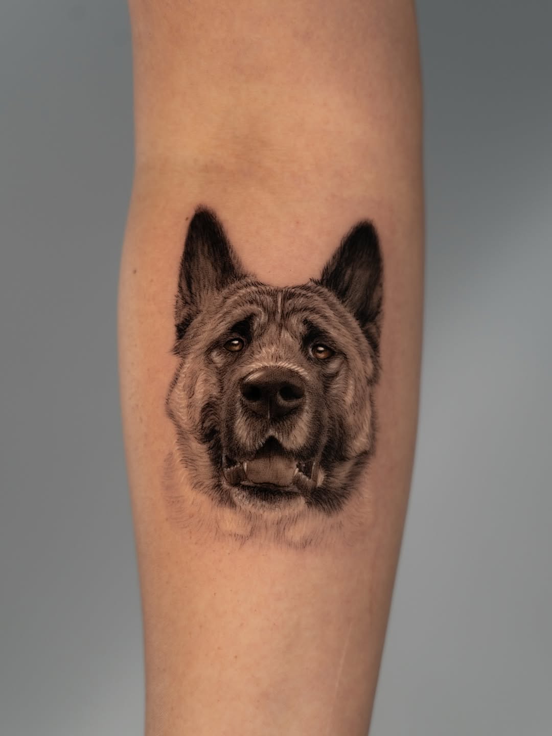 lewis.tattoo