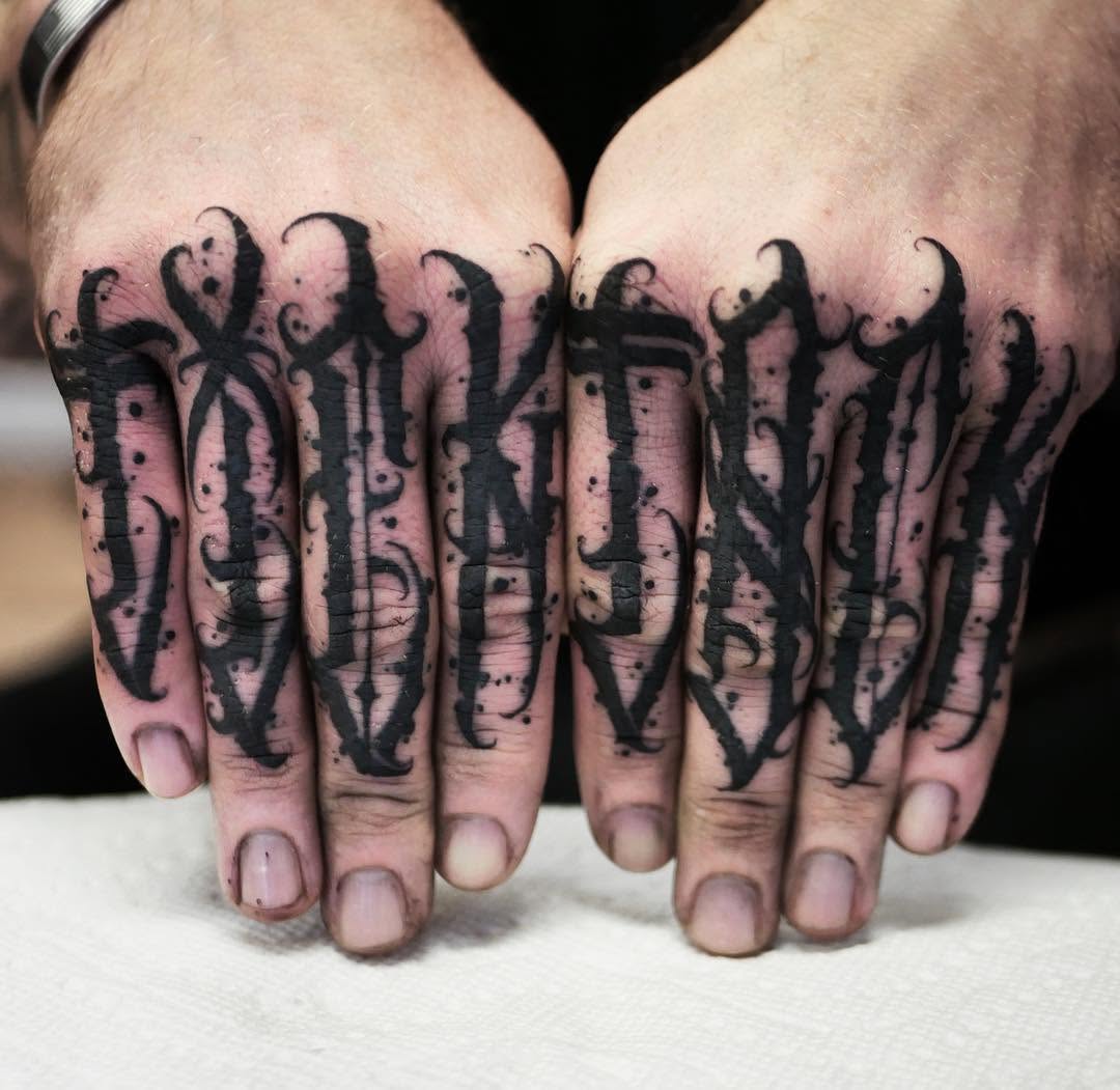 손, Lettering