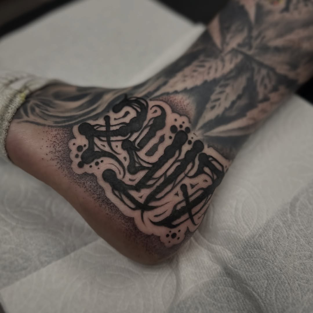 Lettering