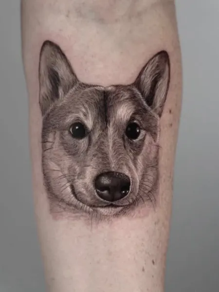 lewis.tattoo