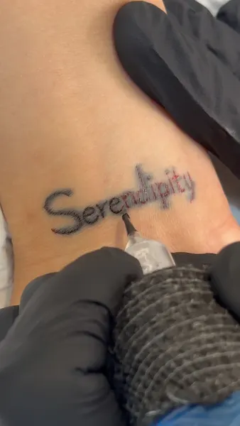 tattooist_arar