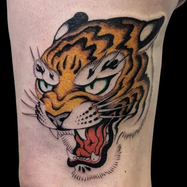 Ink and Dagger Tattoo