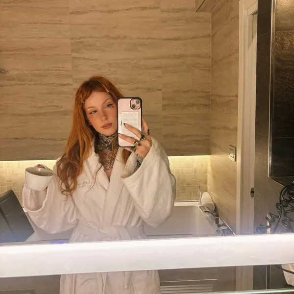 Emma Scott