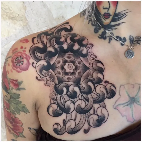 Full Circle Tattoo
