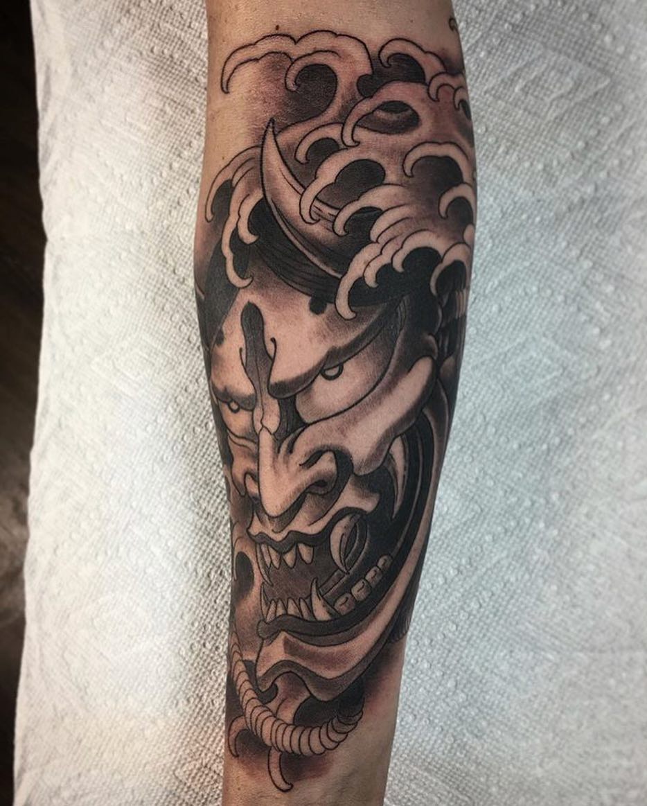 Full Circle Tattoo