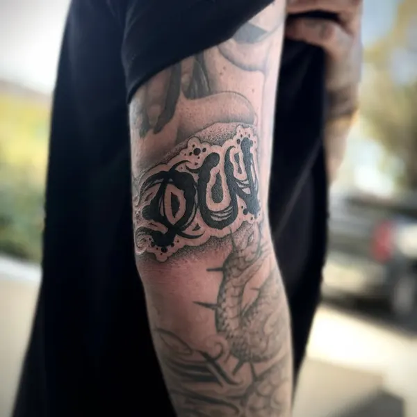 Lettering