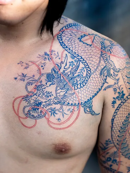 Dragon, 파도 문양